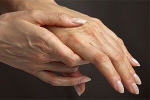 Why the finger connections hurt
